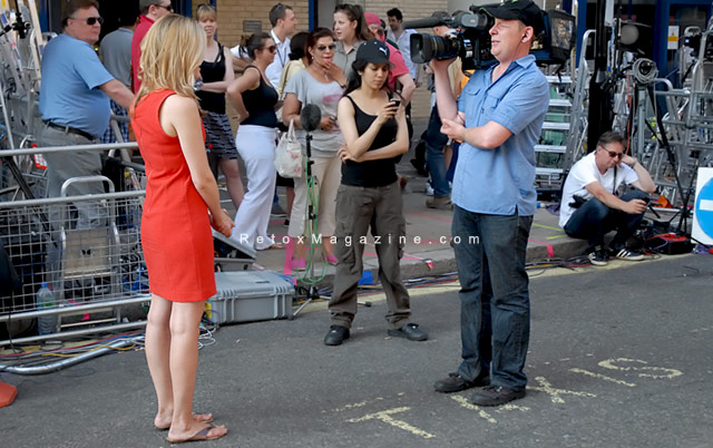The Royal Baby Watch - Surreal media circus outside hospital, image5