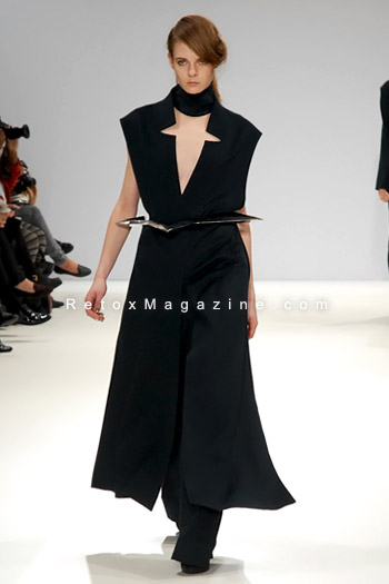 Yifang Wan AW13 Catwalk - London Fashion Week, image10