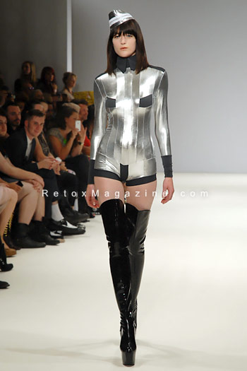 Pam Hogg, London Fashion Week, catwalk image6