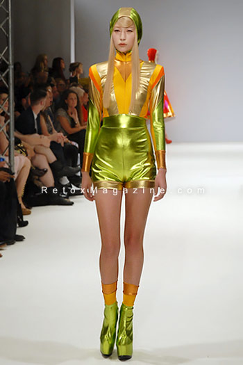 Pam Hogg, London Fashion Week, catwalk image10