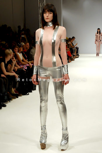 Pam Hogg, London Fashion Week, catwalk image21