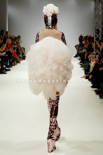 Pam Hogg, London Fashion Week, catwalk image24