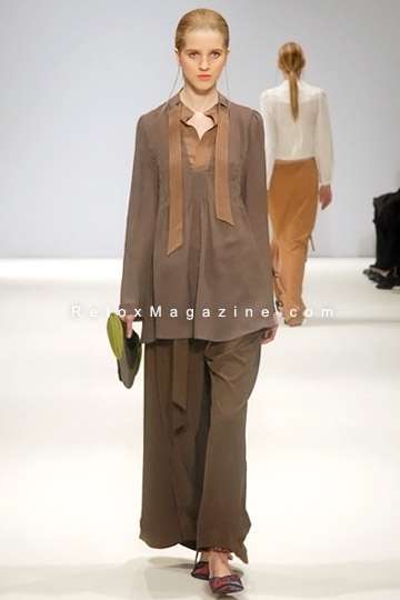 Ji Cheng - London Fashion Week AW12, image14