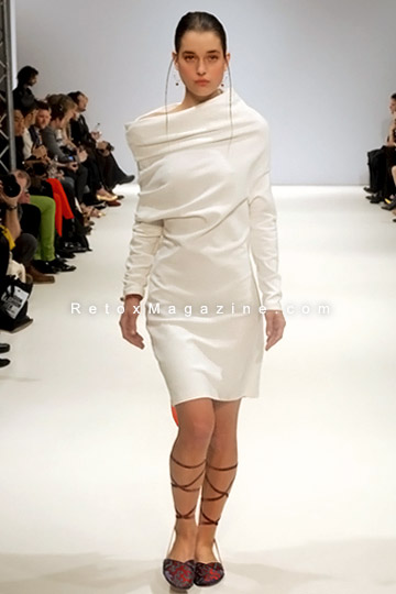 Ji Cheng - London Fashion Week AW12, image19