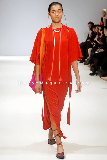 Ji Cheng - London Fashion Week AW12, image2