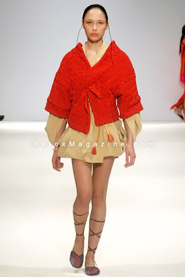Ji Cheng - London Fashion Week AW12, image3