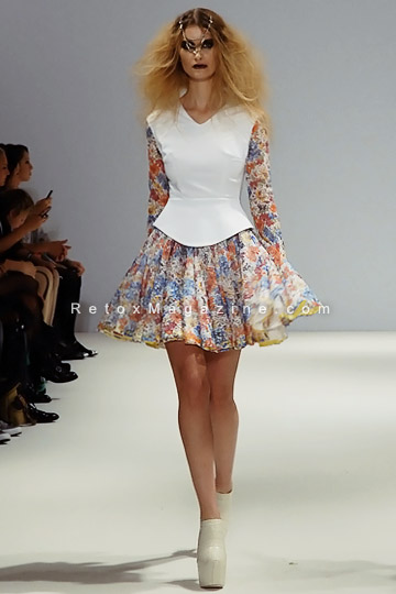 Collection by Florian Jayet for Fashion Mode, London Fashion Week, image 12