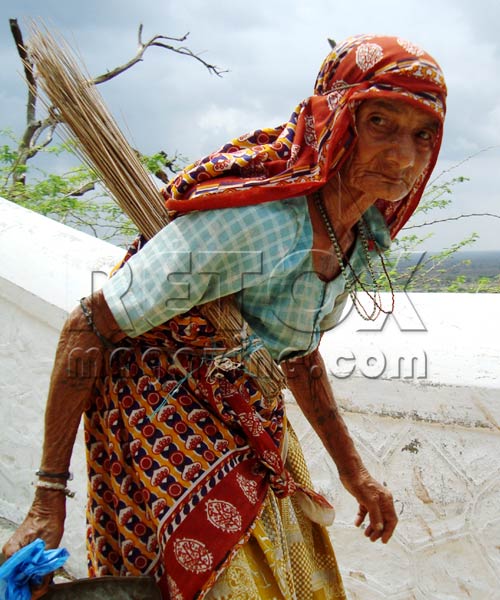 india old lady junagadh