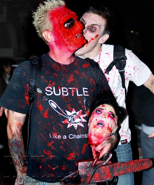 Zombie chainsaw - Halloween zombie walk in London, photo 10