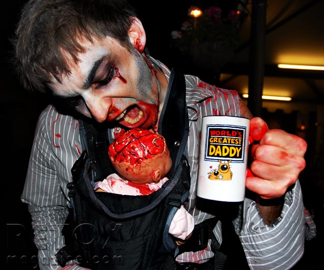 Zombie dady - Halloween zombie walk in London, photo 12